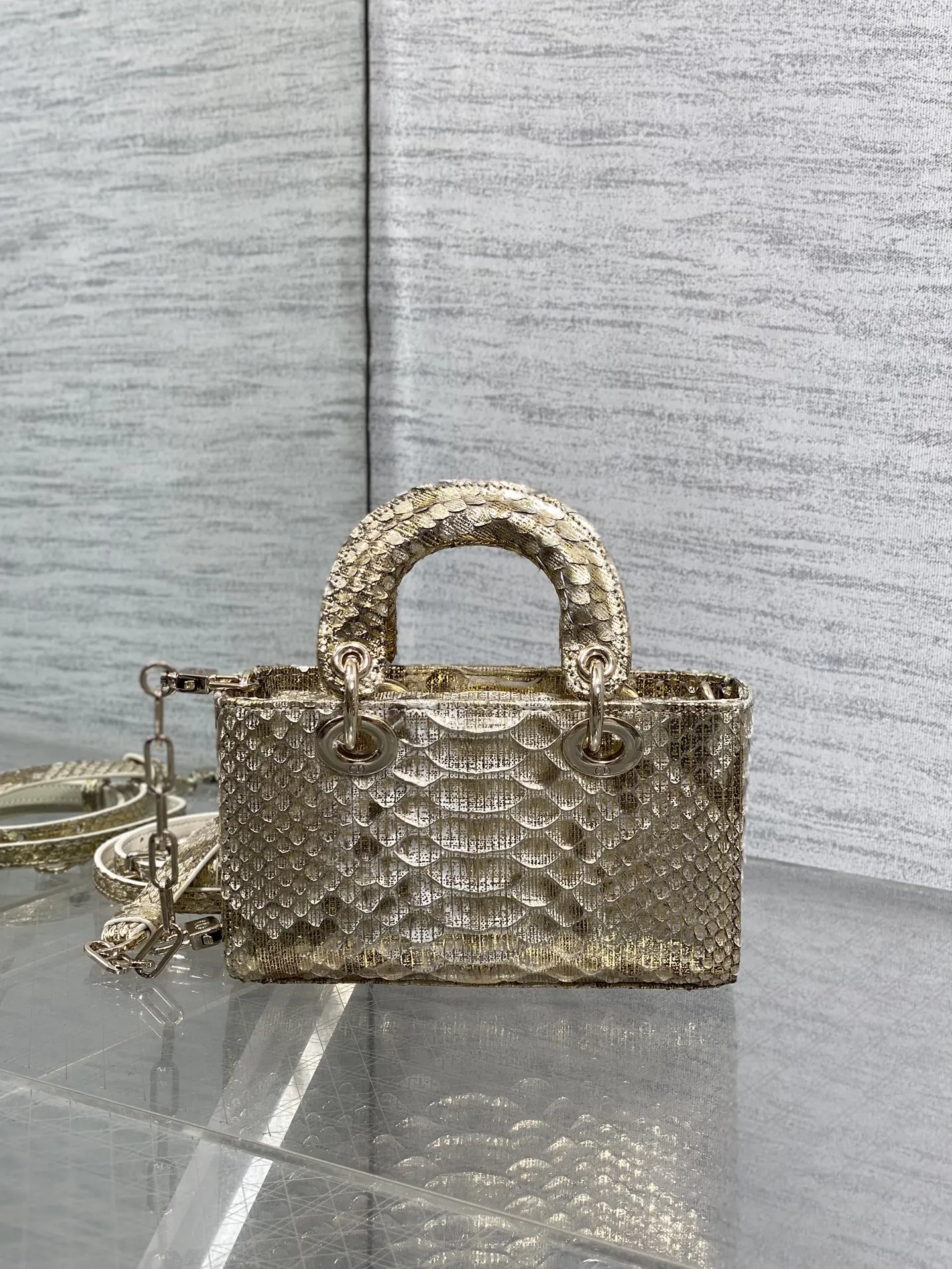 Dior 进口 蛇皮横款戴妃包 Lady横版戴妃珍稀蛇皮闪亮 手提包 通勤手提款