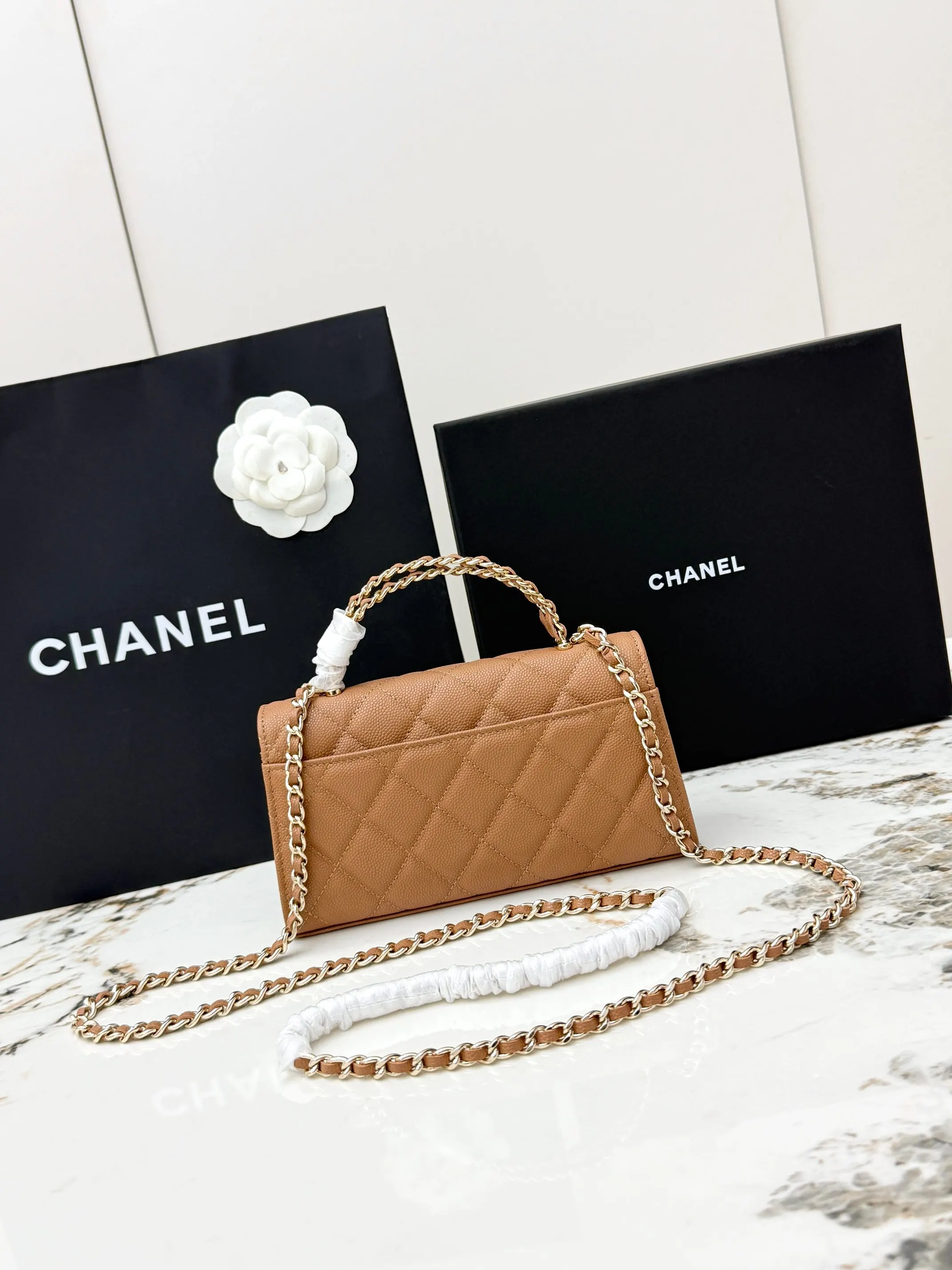 Chanel 焦糖色牛皮Kelly手提包 金链斜挎