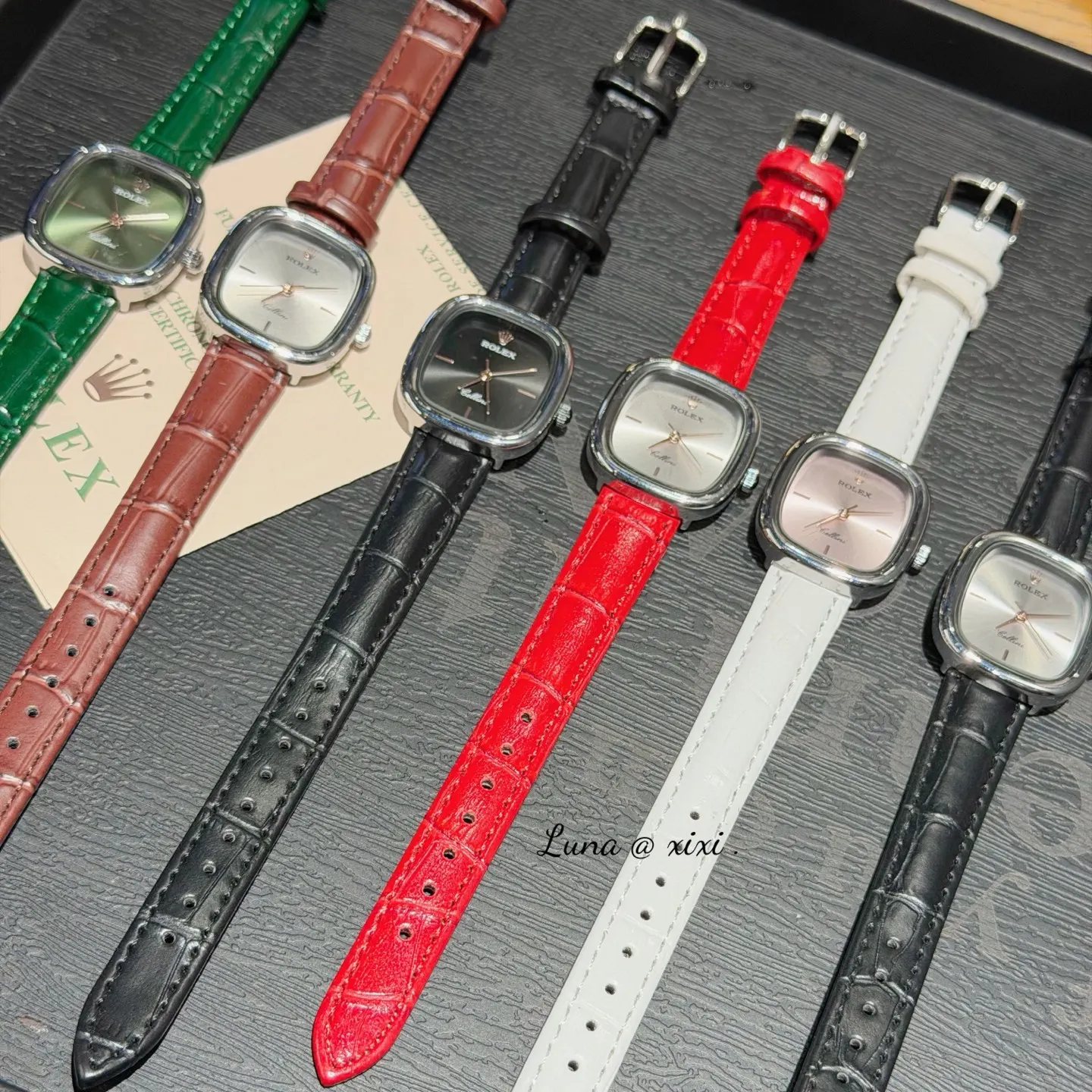 Rolex 小牛皮 小牛皮钢带搭 蝴蝶扣 不显浮华的风格广受女神喜爱 逐 手表 经典腕表款