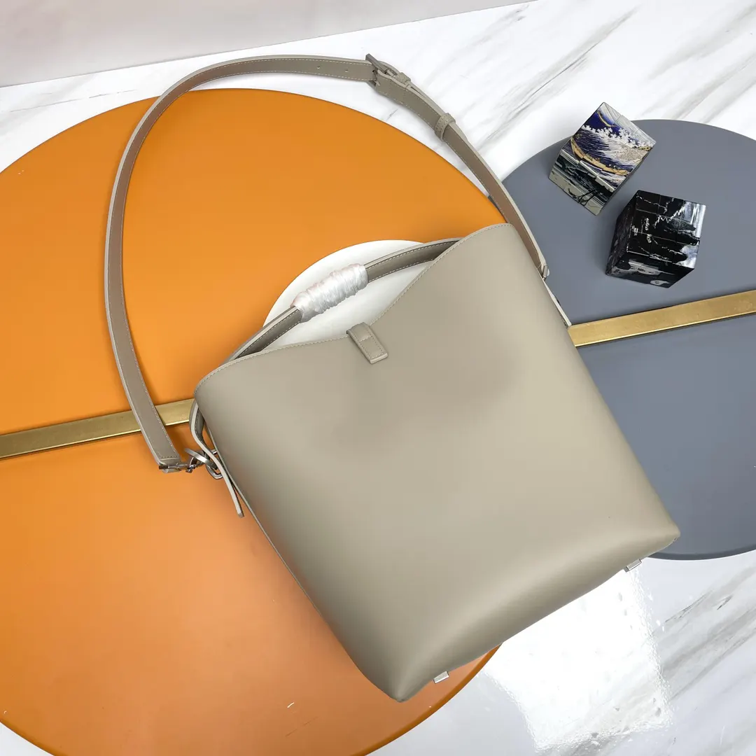 Bucket Bag Casual Leather