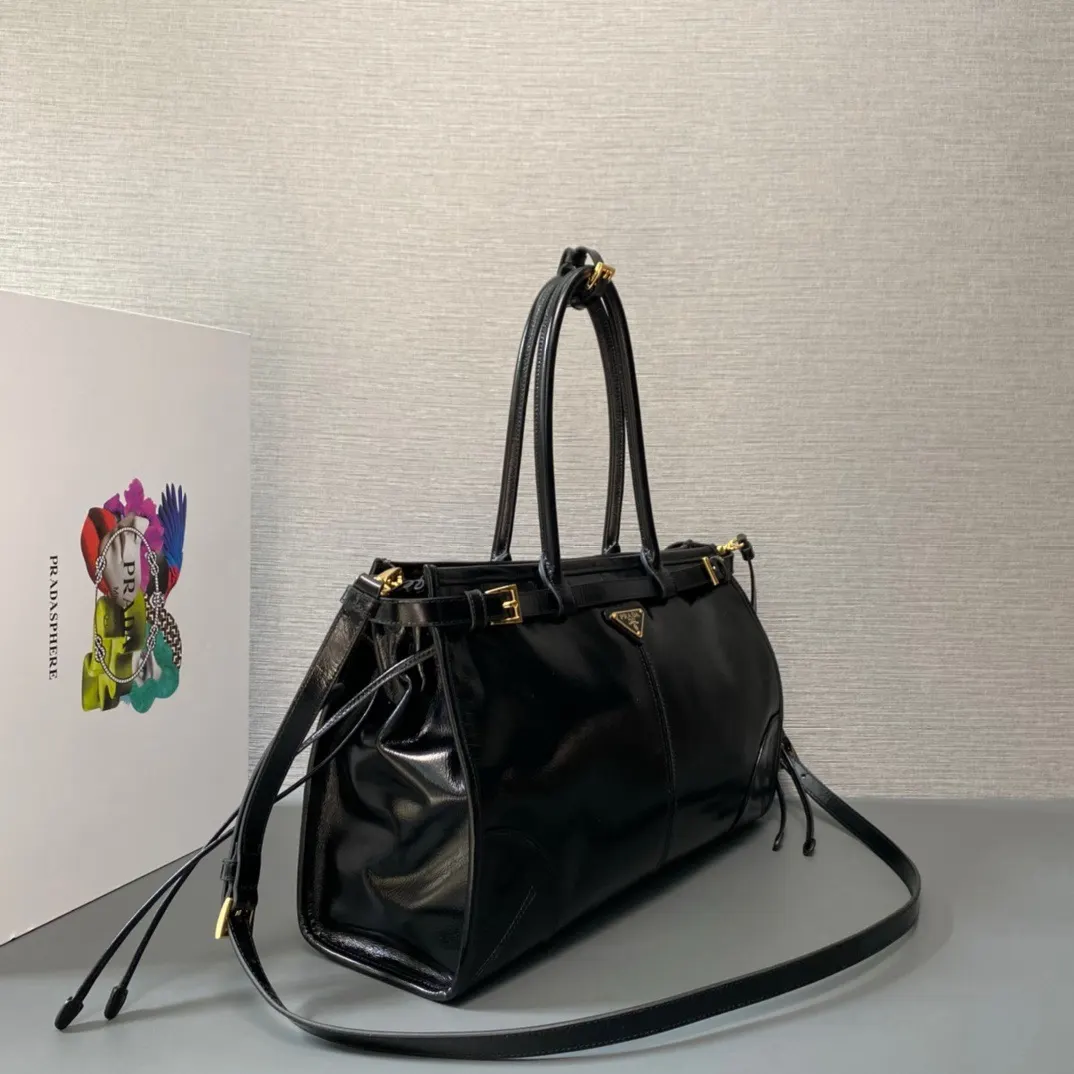 斜背包 輕便斜挎款