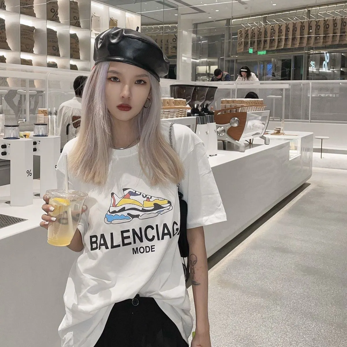 Balenciaga 短袖T恤