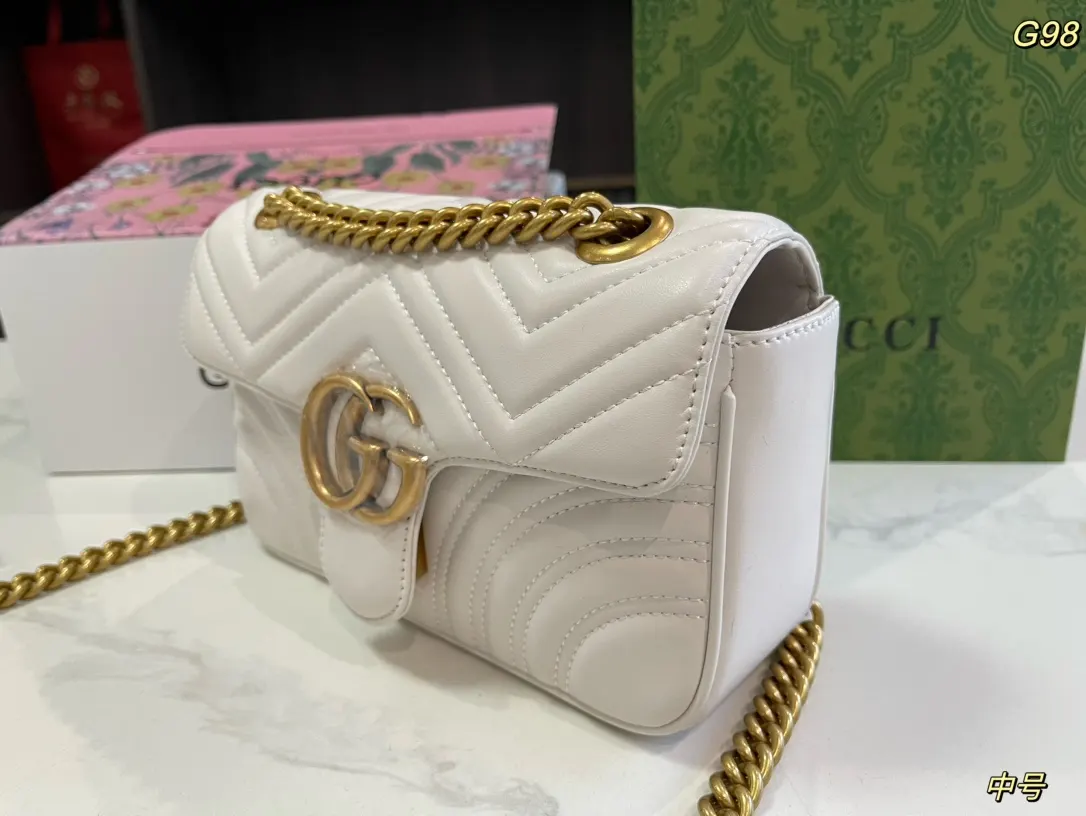 Gucci Crossbody Bag Lightweight