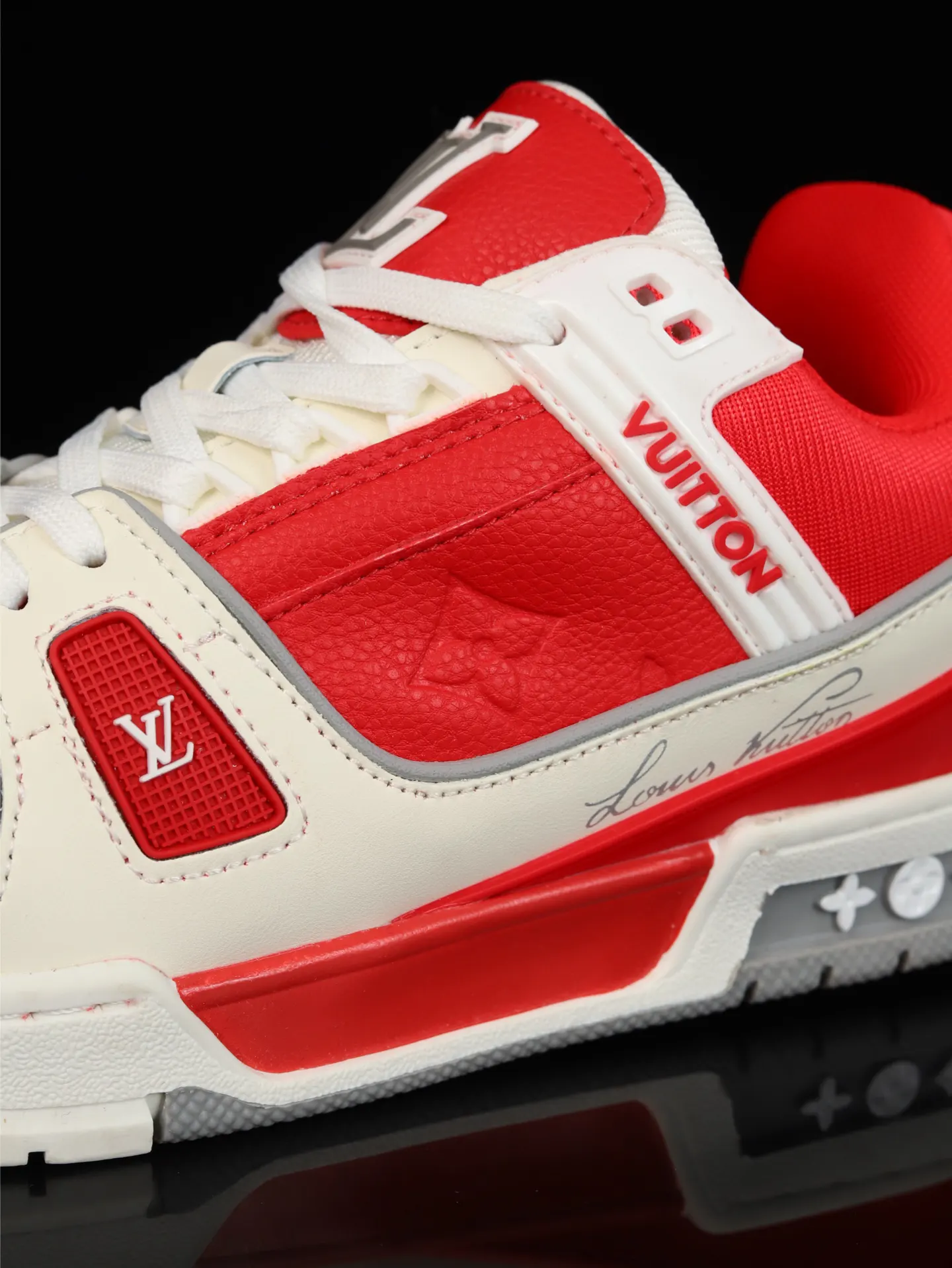 Louis Vuitton Sneakers
