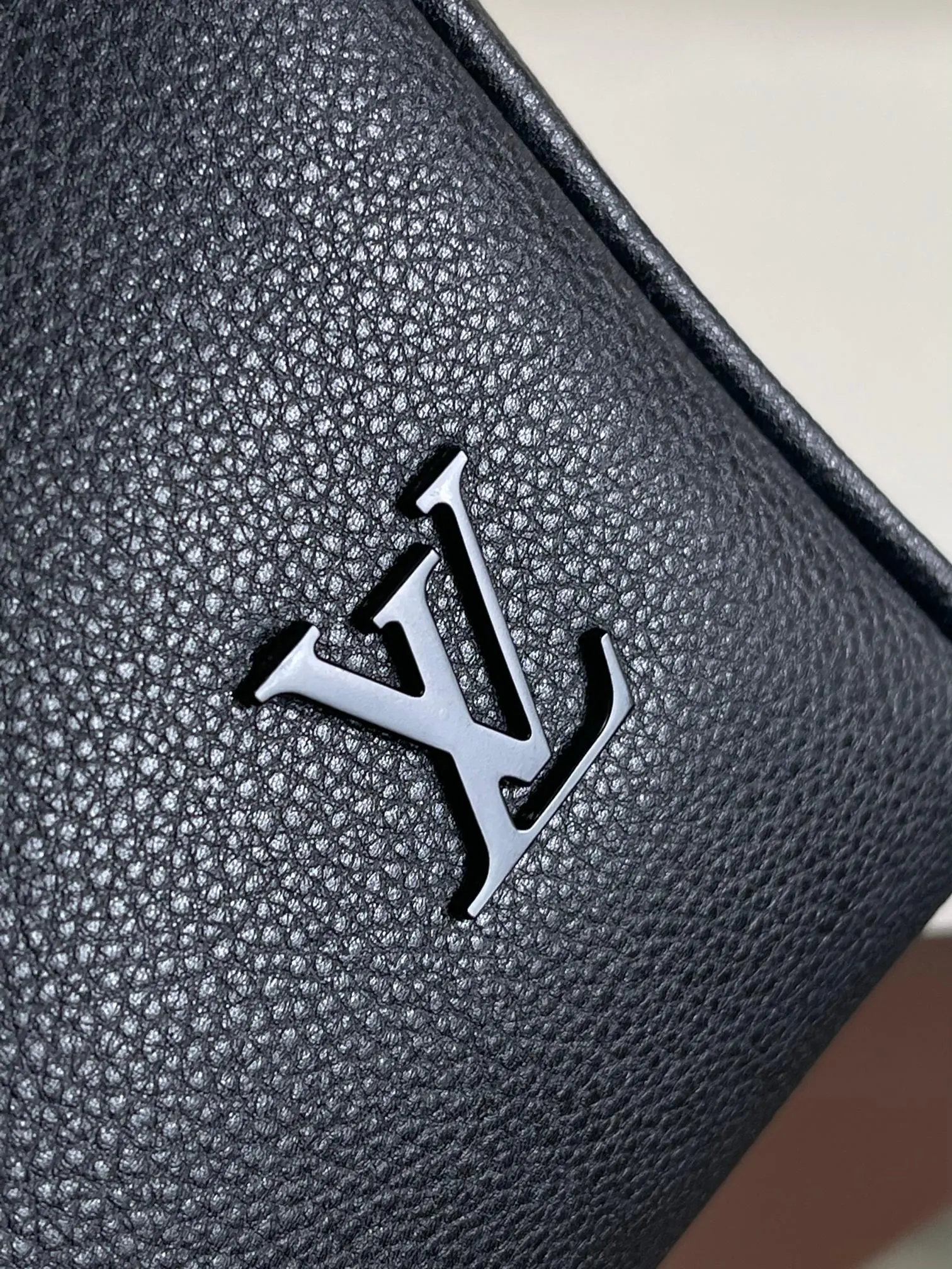 Keepall 黑色 小牛皮 旅行袋 大容量旅行款
