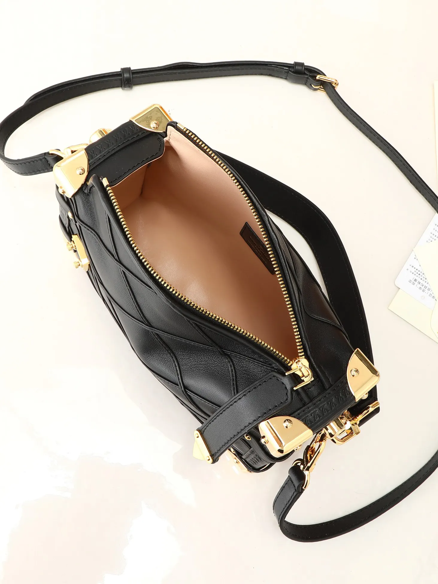 Louis Vuitton Fashion Item | ORBUYBAG