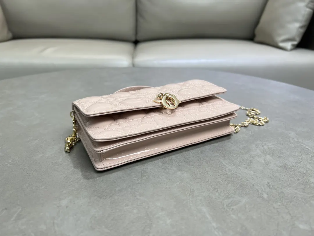 Dior Lady 羊皮 鏈條包 精致鏈條款