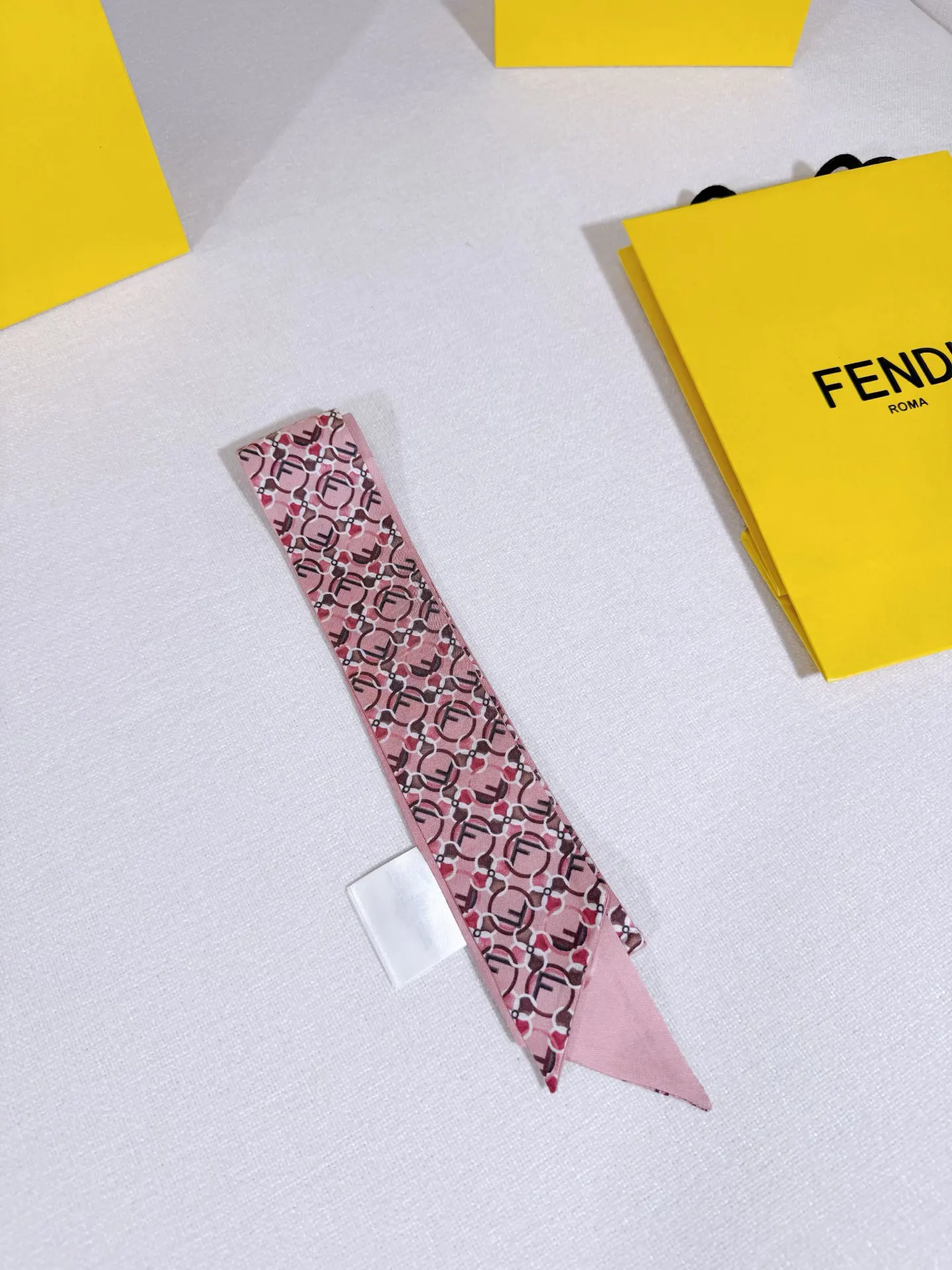 Pink Fashion Item Commuter Versatile