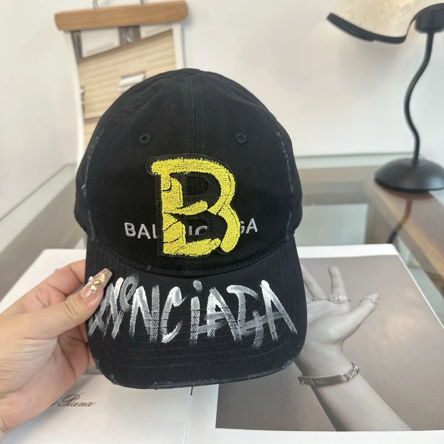 Balenciaga Baseball Cap Logo
