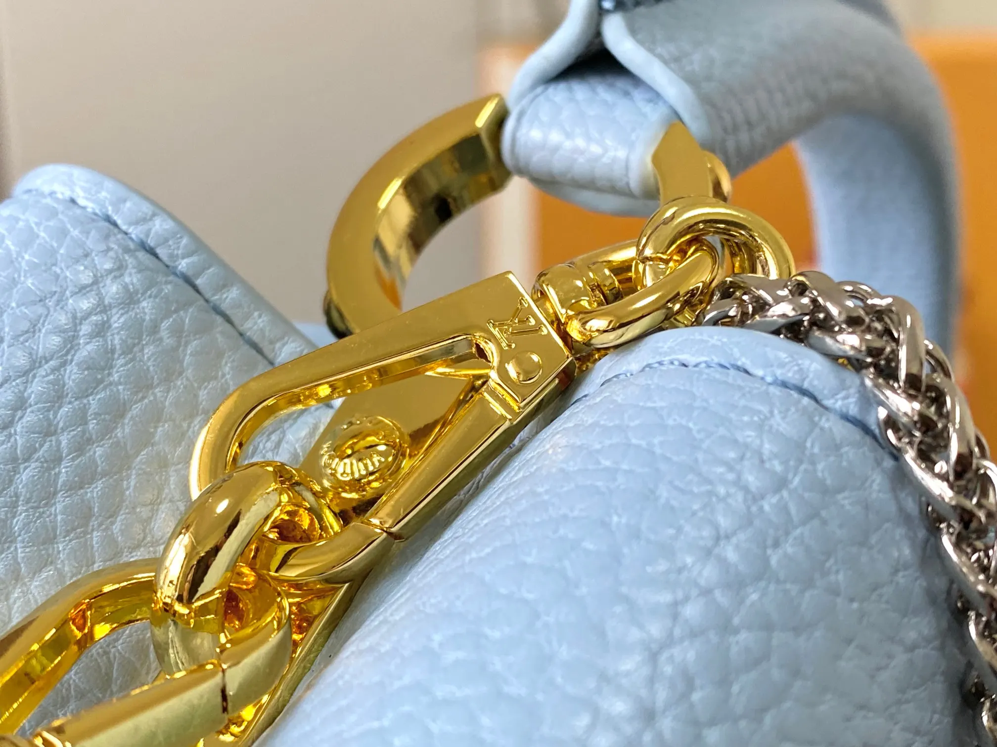 Chain Bag Leather