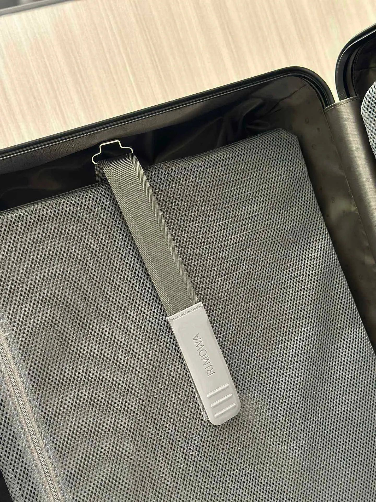 黑色 經典鋁合金黑色 行李箱 旅行拉杆款 輕便出行款