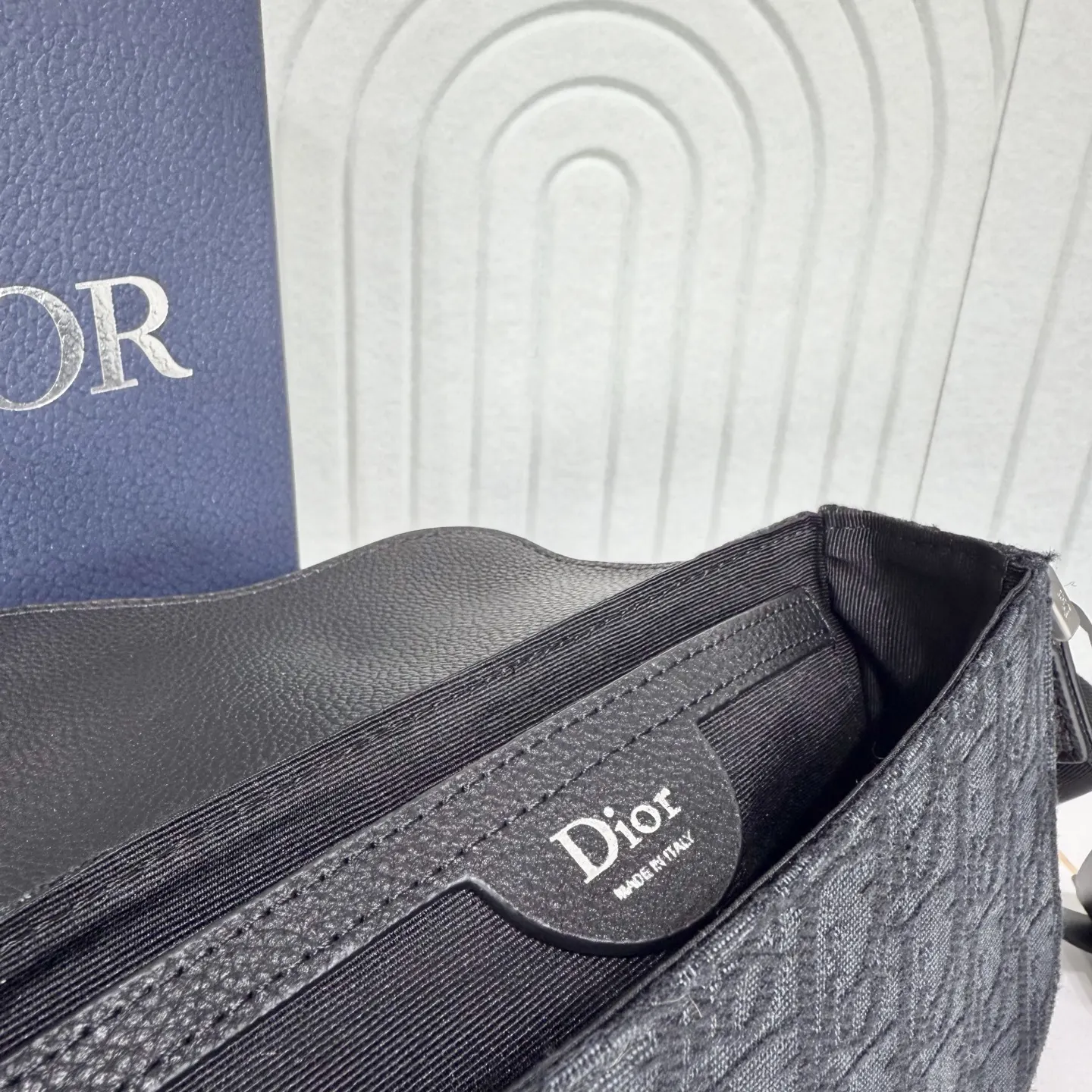 Dior 黑色 米色 牛皮 收纳包 旅行收纳款