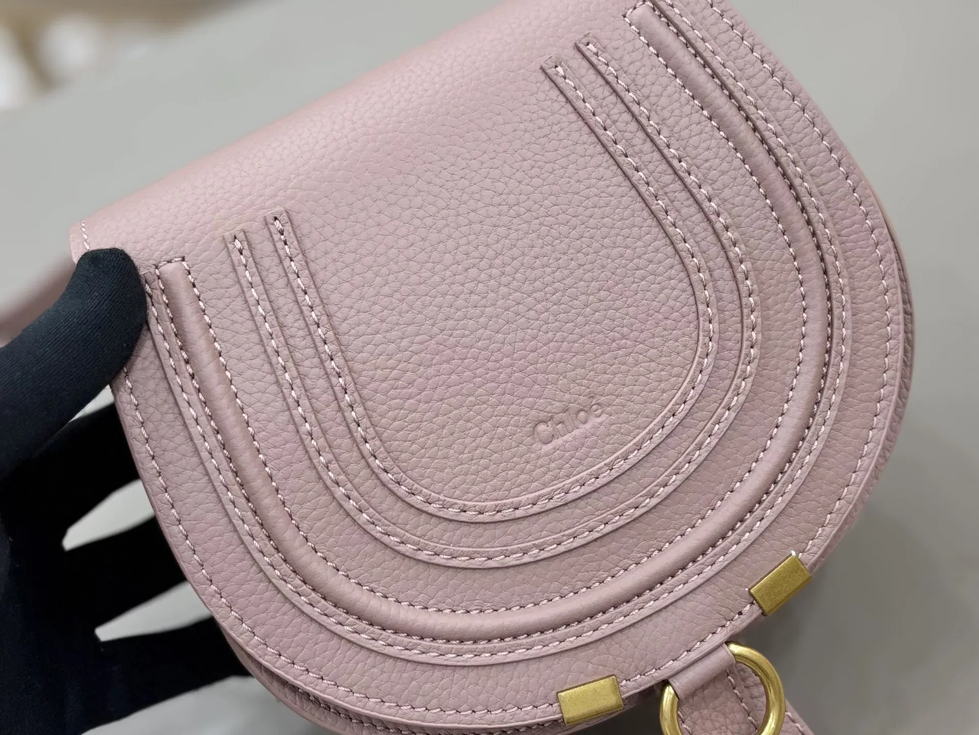 Crossbody Bag Lightweight Leather