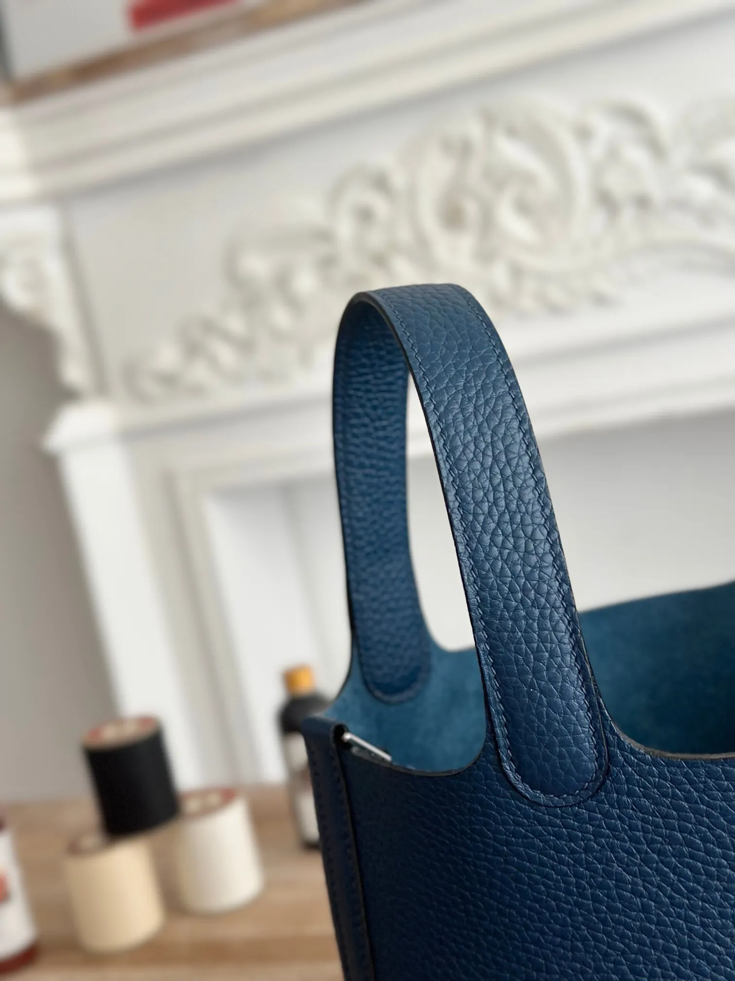 Hermès 宝石藍 牛皮 手提包 18cm