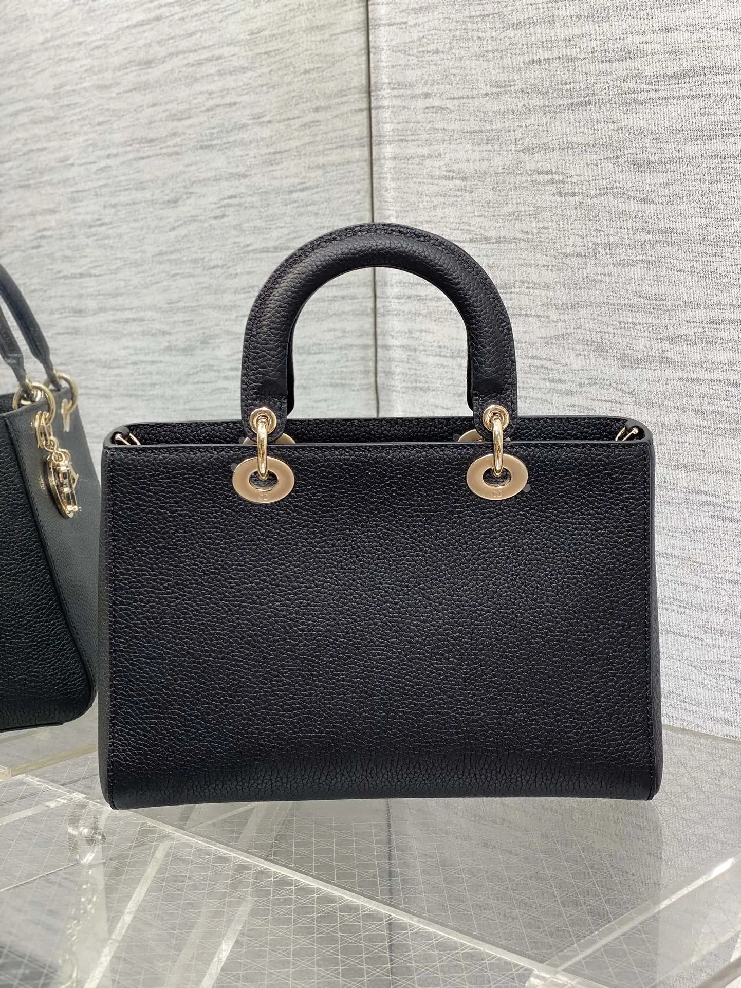 Dior 黑色 牛皮 进口 牛皮横款戴妃包 Lady 手提包 通勤手提款