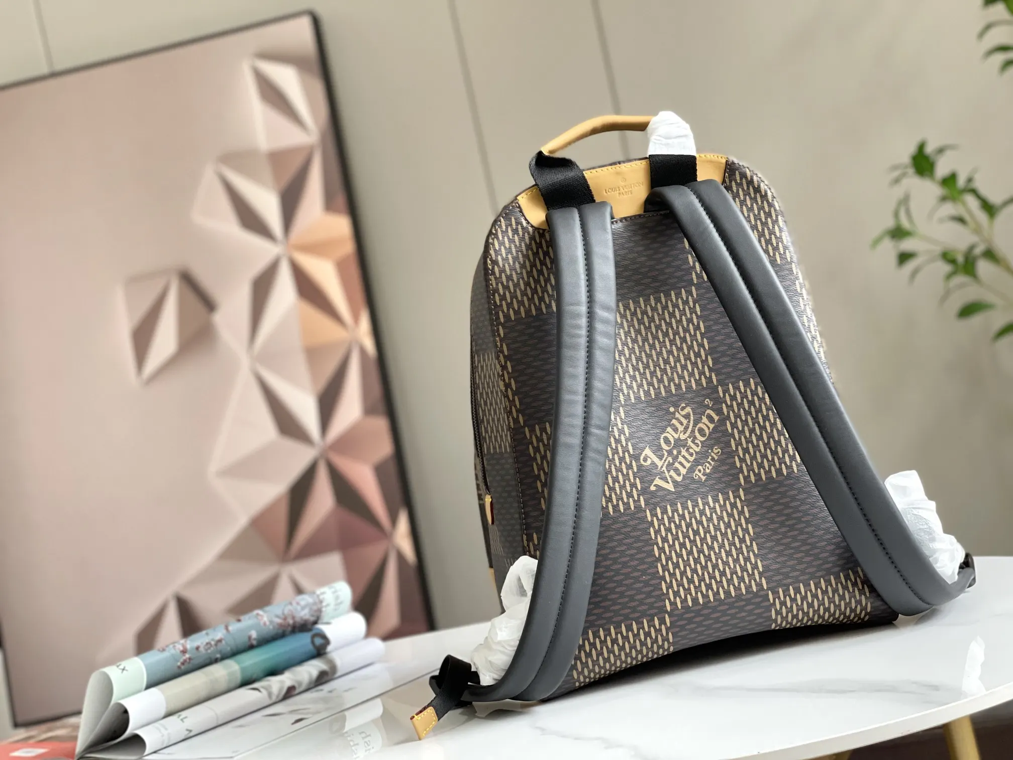 黑色 Damier 雙肩包 实用雙肩款