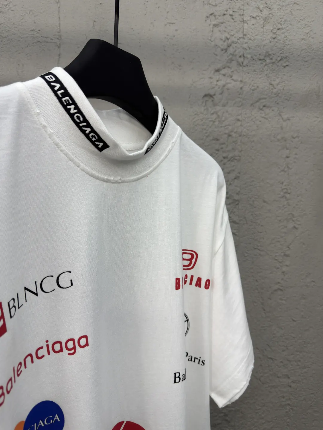 Balenciaga White Logo Short Sleeve T-Shirt Street