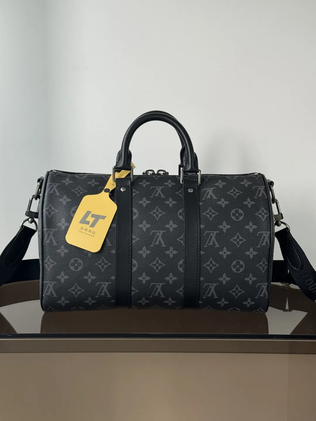 Fashion Item Travel
