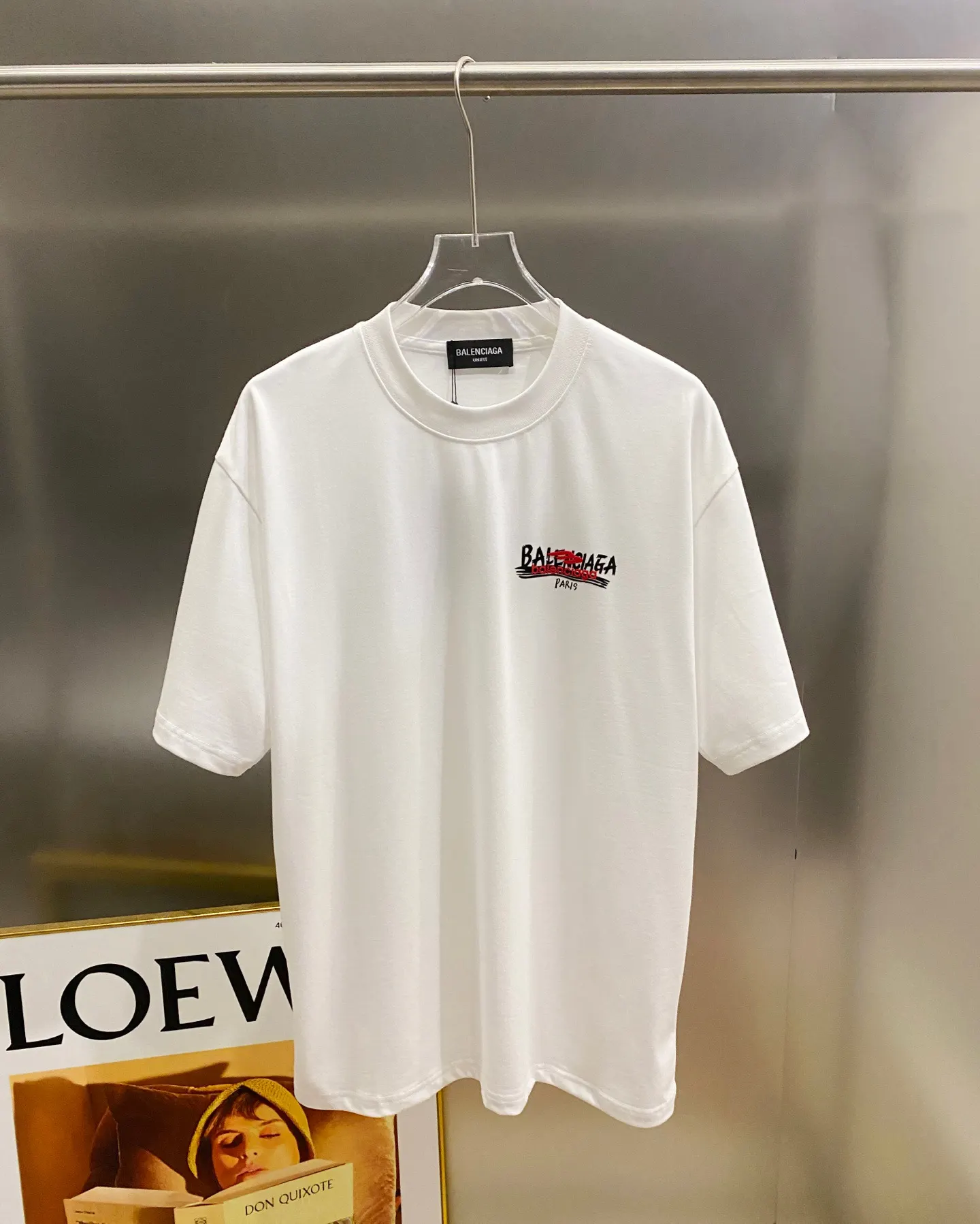 Balenciaga 塗鴉字母印花圓領短袖T恤 白色(數字2) Balenciaga 塗鴉字母印花圓領短袖T恤 白色(數字2)
