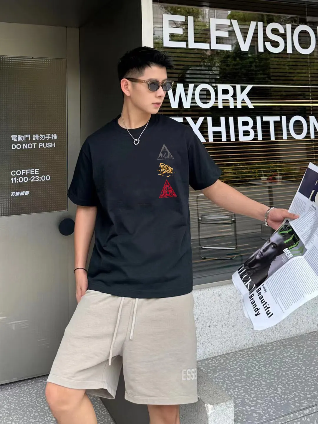 Dior 黑色手写字母短袖T恤 三角标识