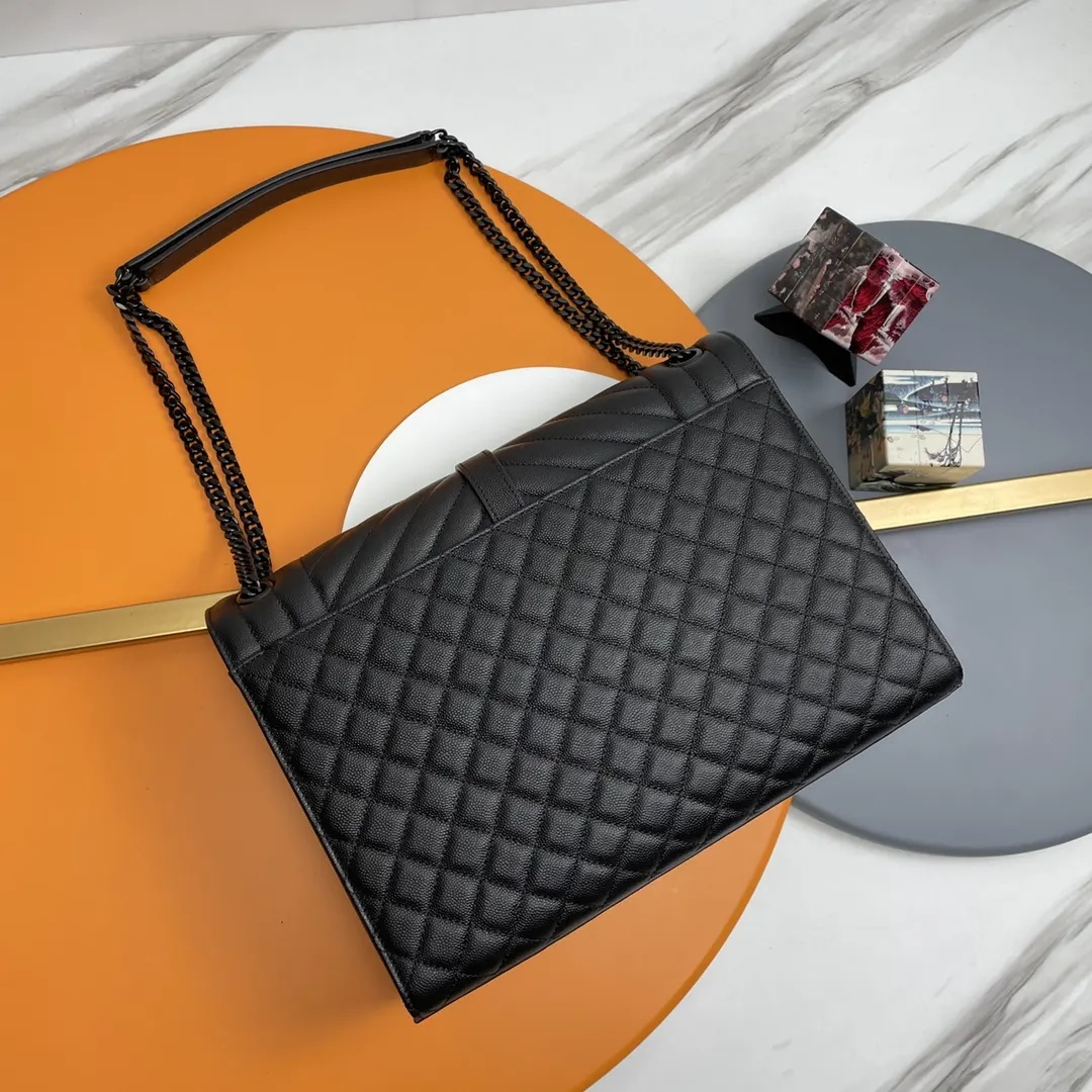 Chain Bag Leather