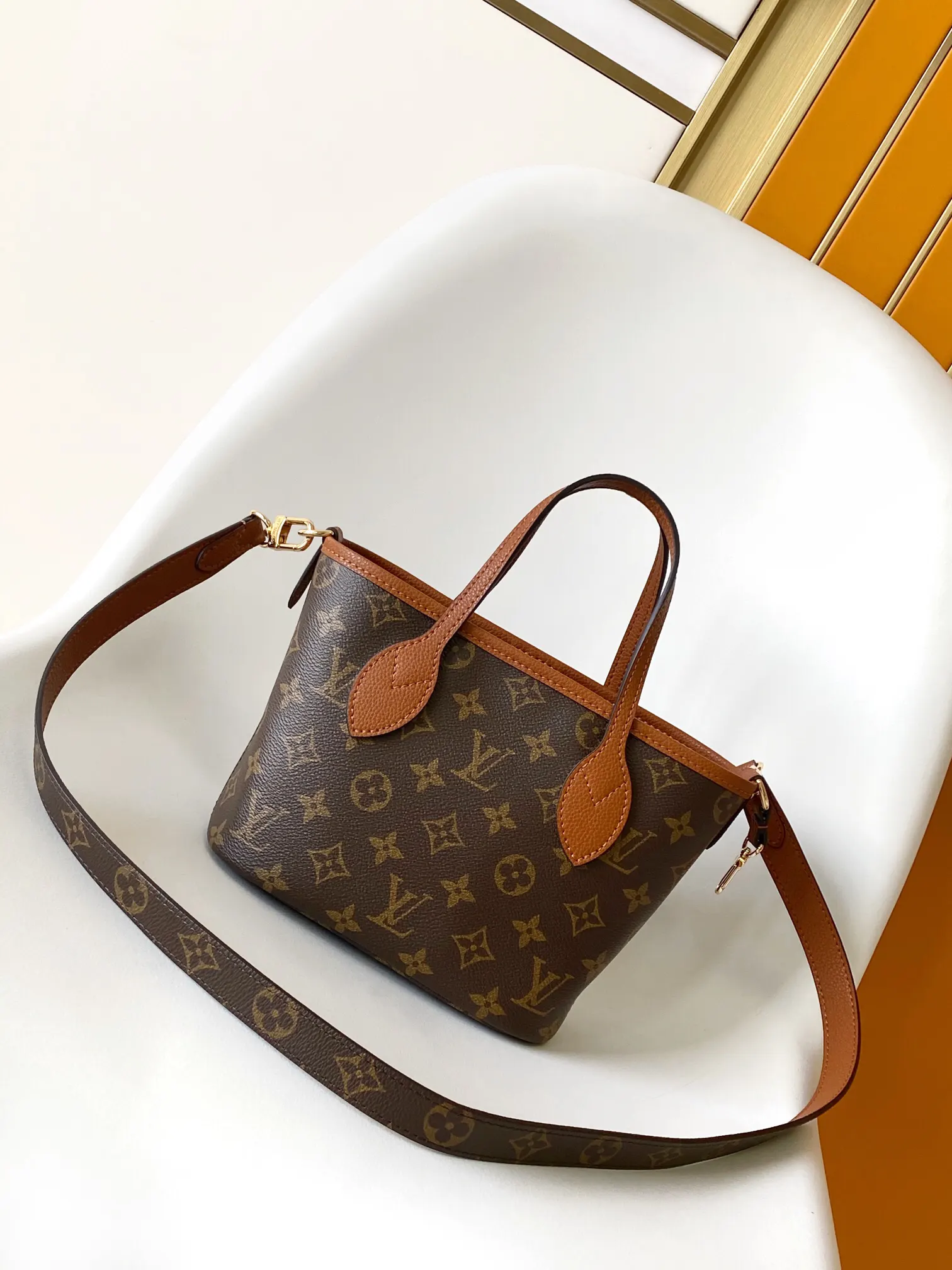 LV Neverfull 黑灰配色 托特包 大容量通勤款 | ORBUYBAG 嵐奢包