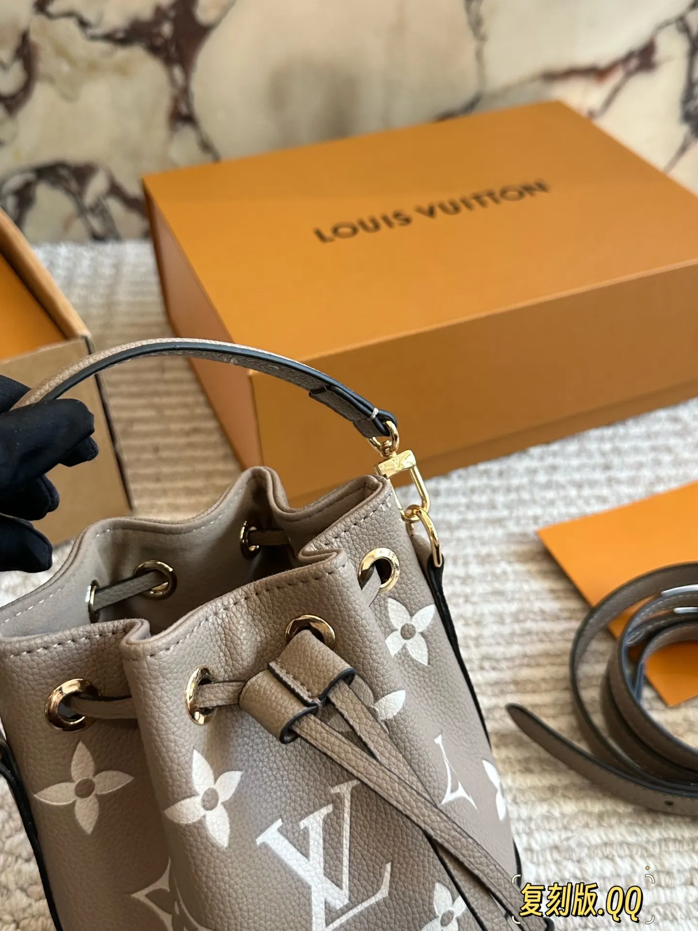 Louis Vuitton Monogram Bucket Bag Casual