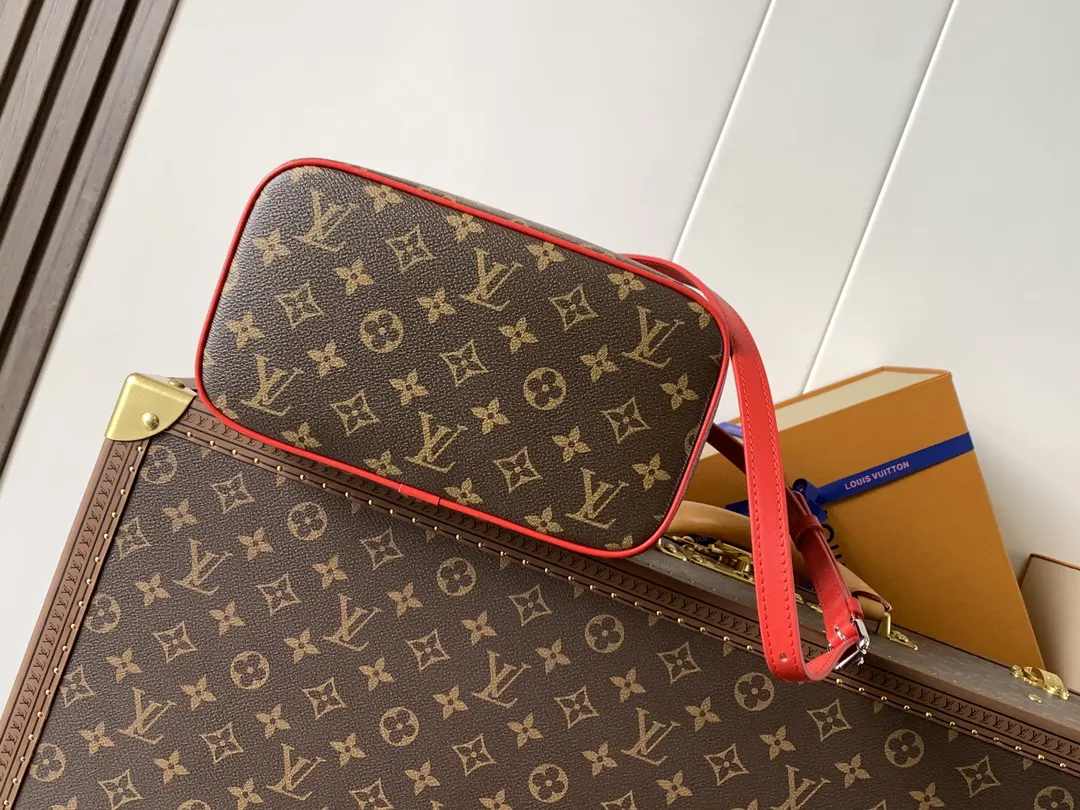 蓝色 绿色 牛皮 绿色 蓝 化妆包 便携收纳款