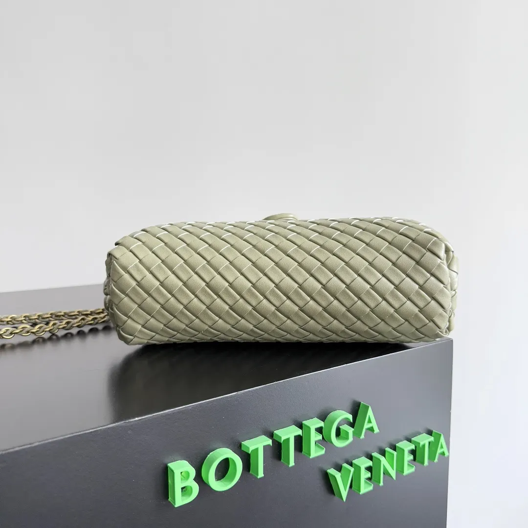 Bottega Veneta 手拿包 精致手拿款