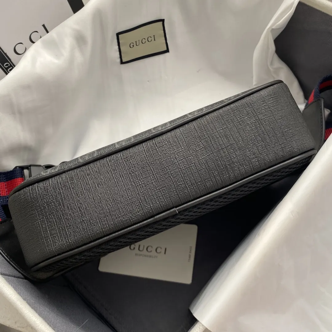 Gucci Belt Bag Casual Leather