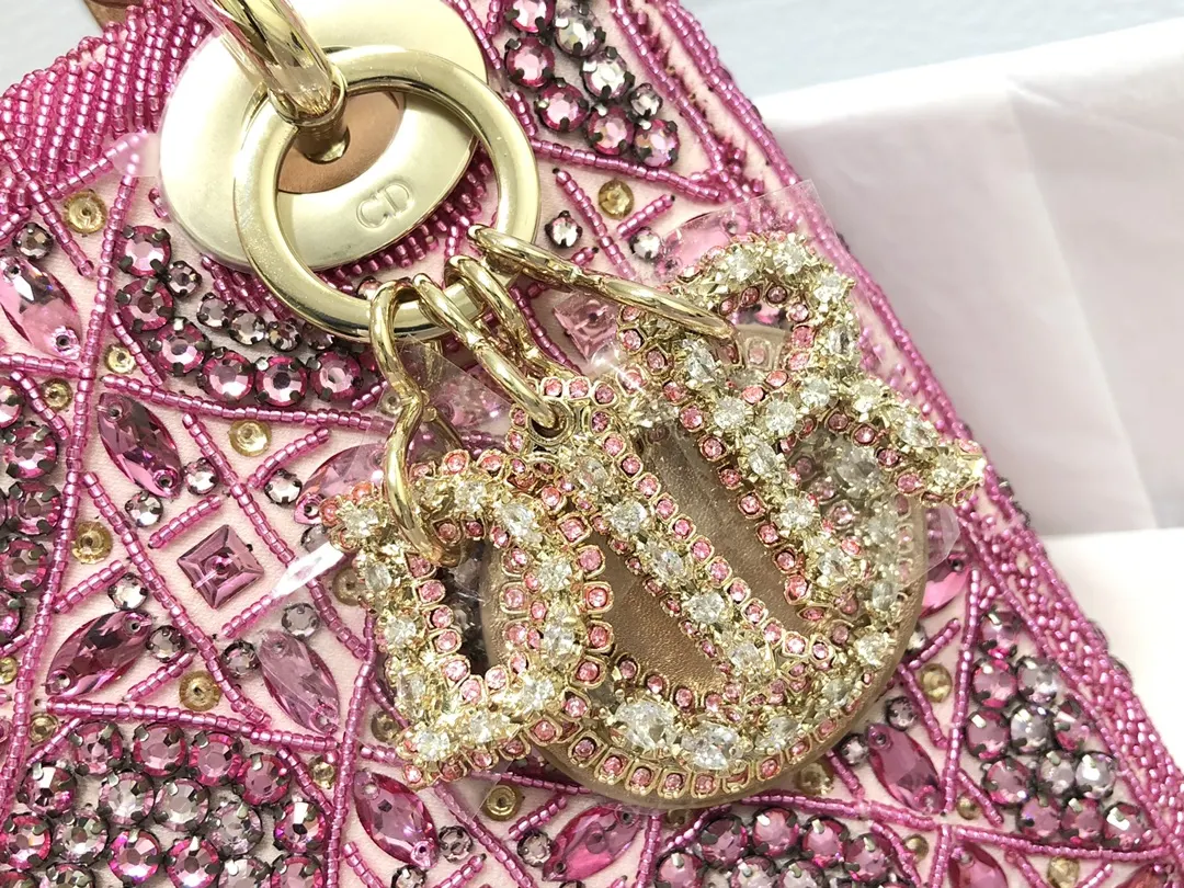 White Gold Chain Bag Leather