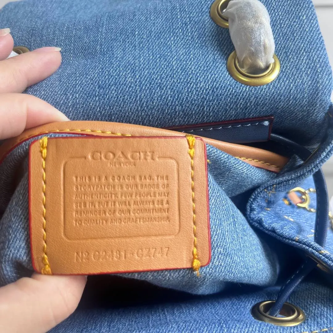 Coach 女士菱格纹绗缝TABBY雙肩包背包大容 实用雙肩款(數字9) Coach 女士菱格纹绗缝TABBY雙肩包背包大容 实用雙肩款(數字9)