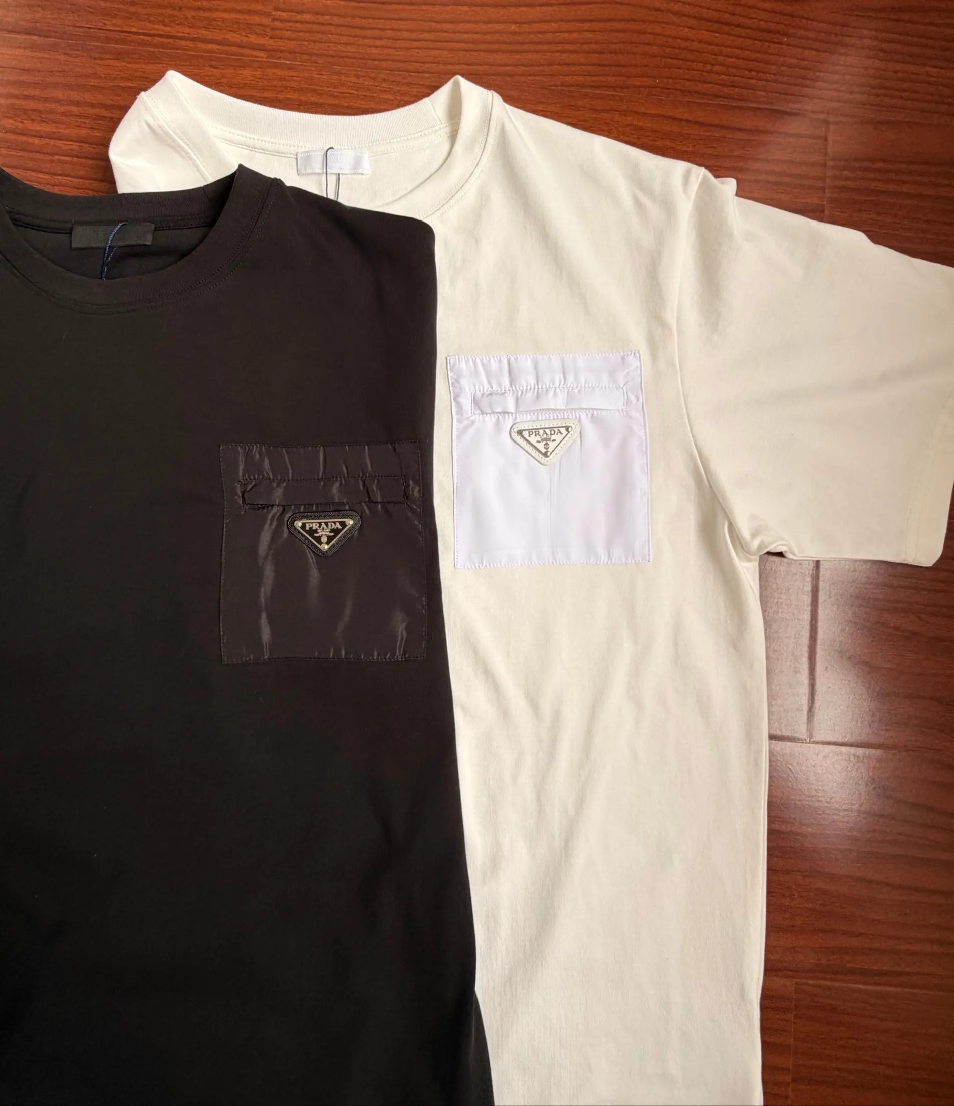 PRADA 棉质 三角标 短袖T恤 休闲百搭款