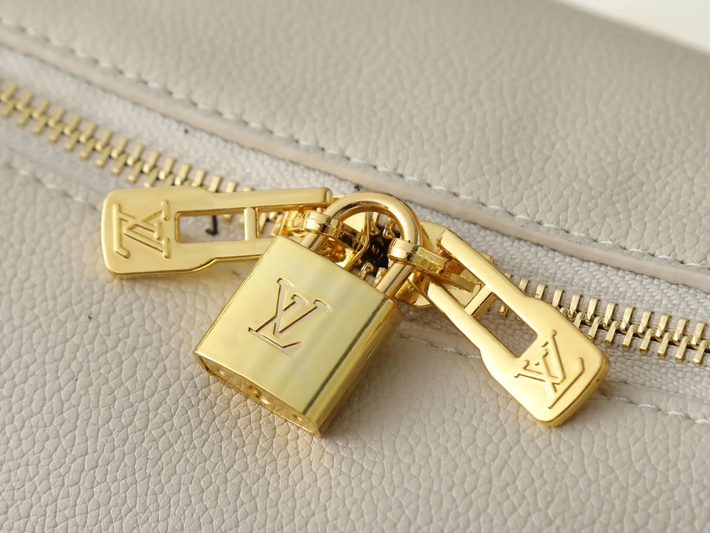 LV Keepall 牛皮 旅行袋 大容量旅行款