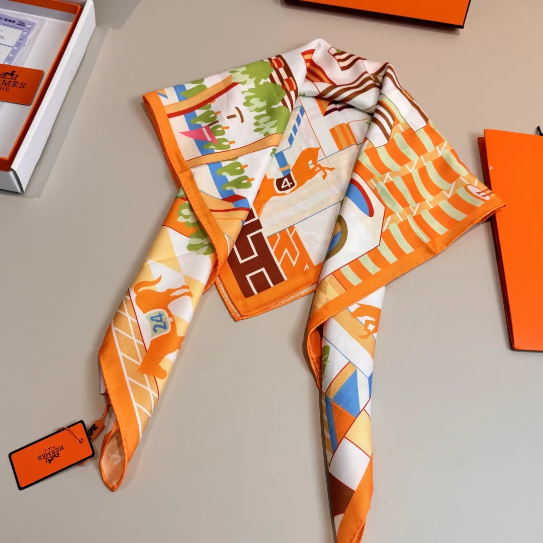 Hermès 丝巾 精致配饰