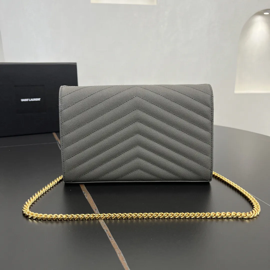 Chain Bag Leather