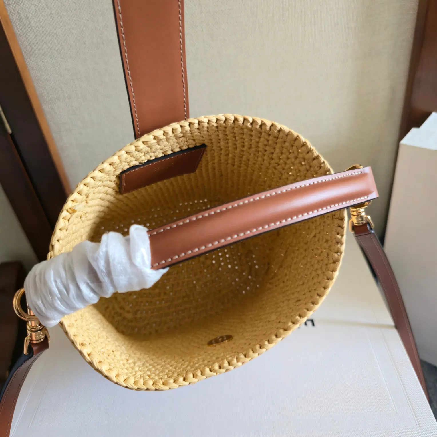 金色 小牛皮 上线 CE家 mini草编桶包 水桶包 休闲水桶款