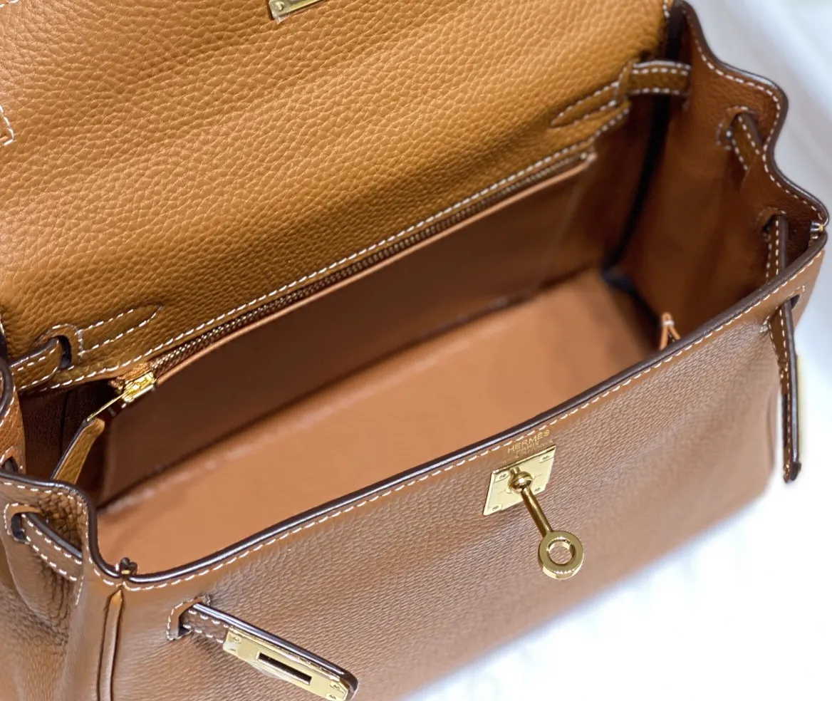 Hermès Kelly Brown Togo Handbag