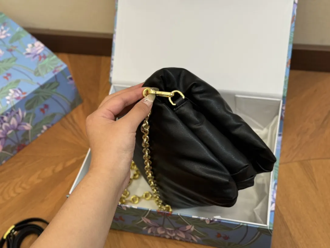 Hobo Shoulder Bag Vintage Leather