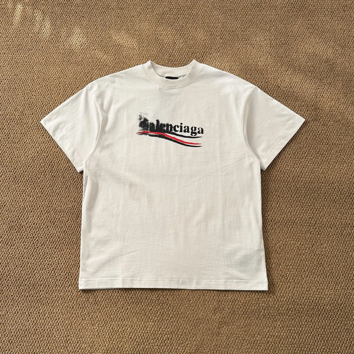 Balenciaga 黑色 短袖T恤(數字2) Balenciaga 黑色 短袖T恤(數字2)