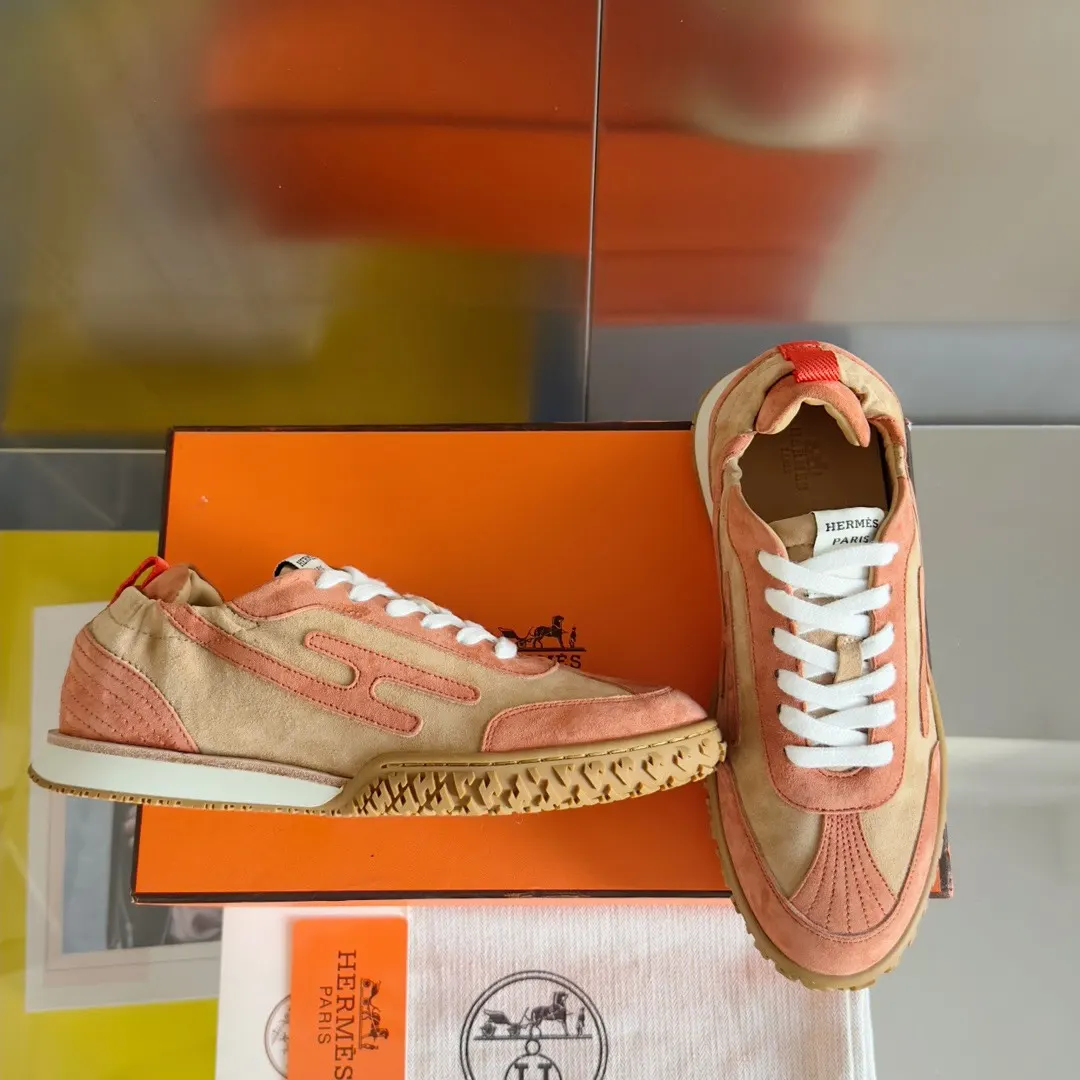 Hermès 运动鞋