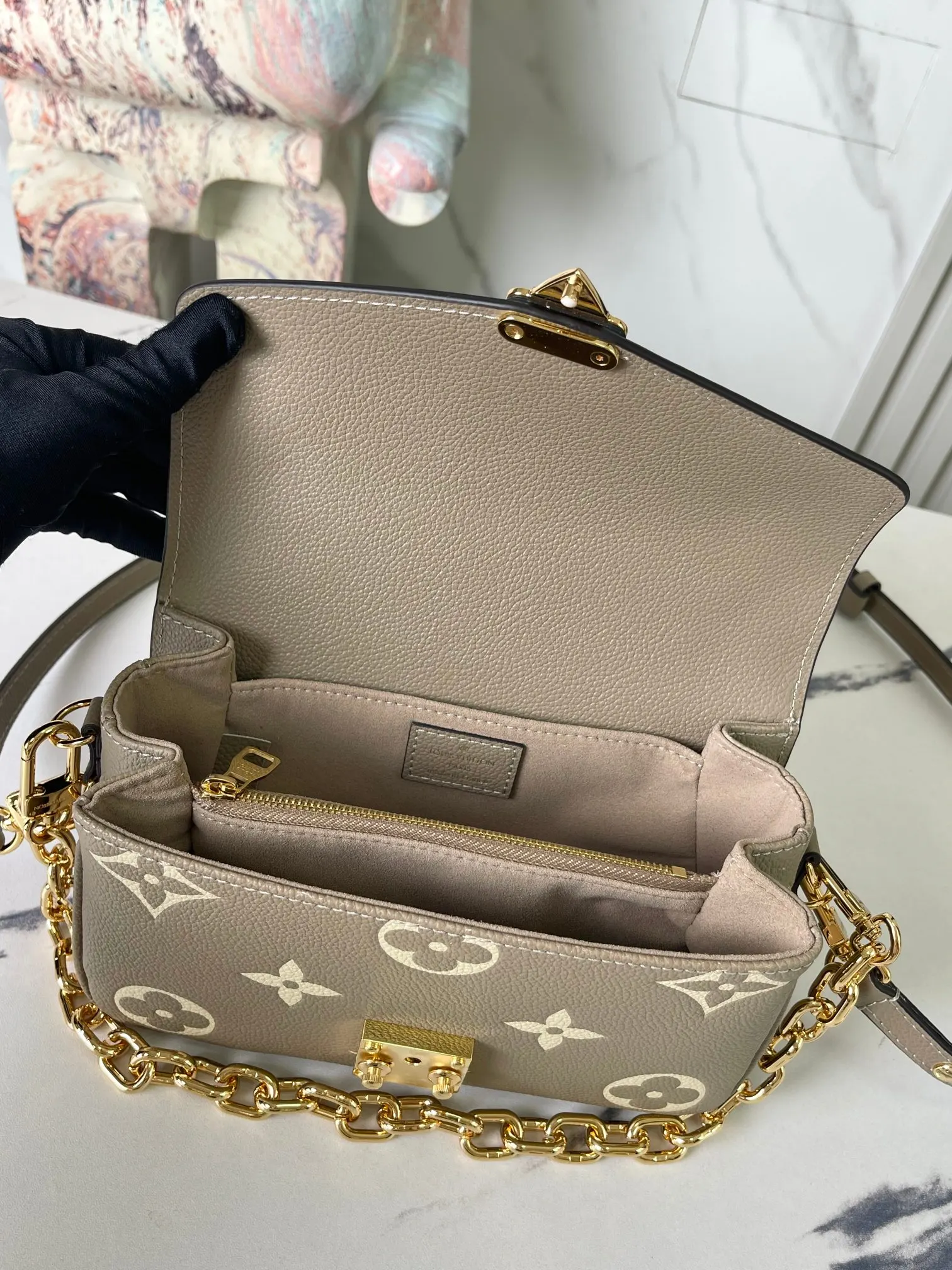 Beige Crossbody Bag Lightweight Image 9 Beige Crossbody Bag Lightweight Image 9