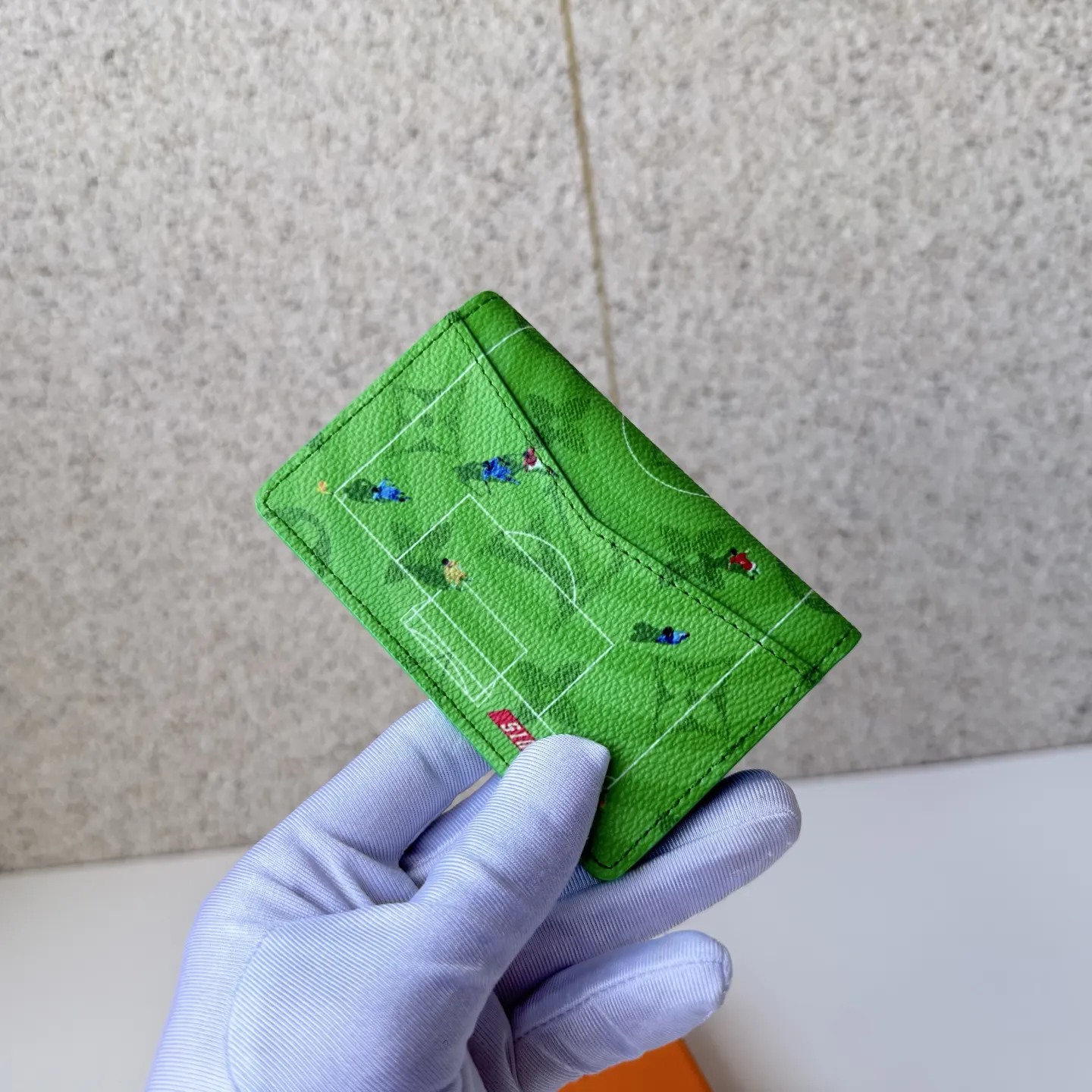 LV 绿色压纹拉链钱包 亮色长款手拿款｜ORBUYBAG 岚奢包高端时尚精品