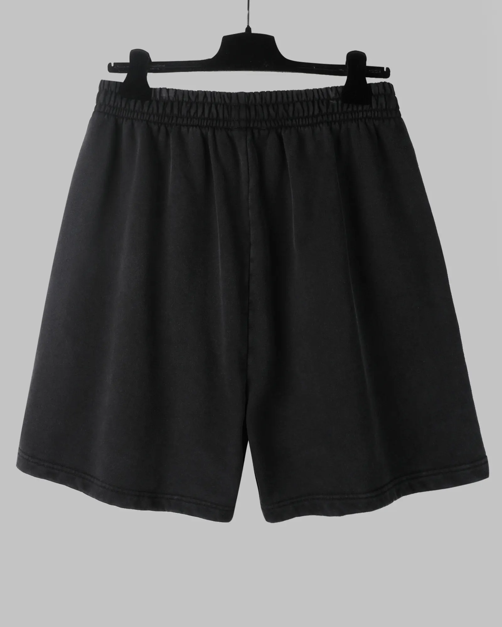 Balenciaga 短裤