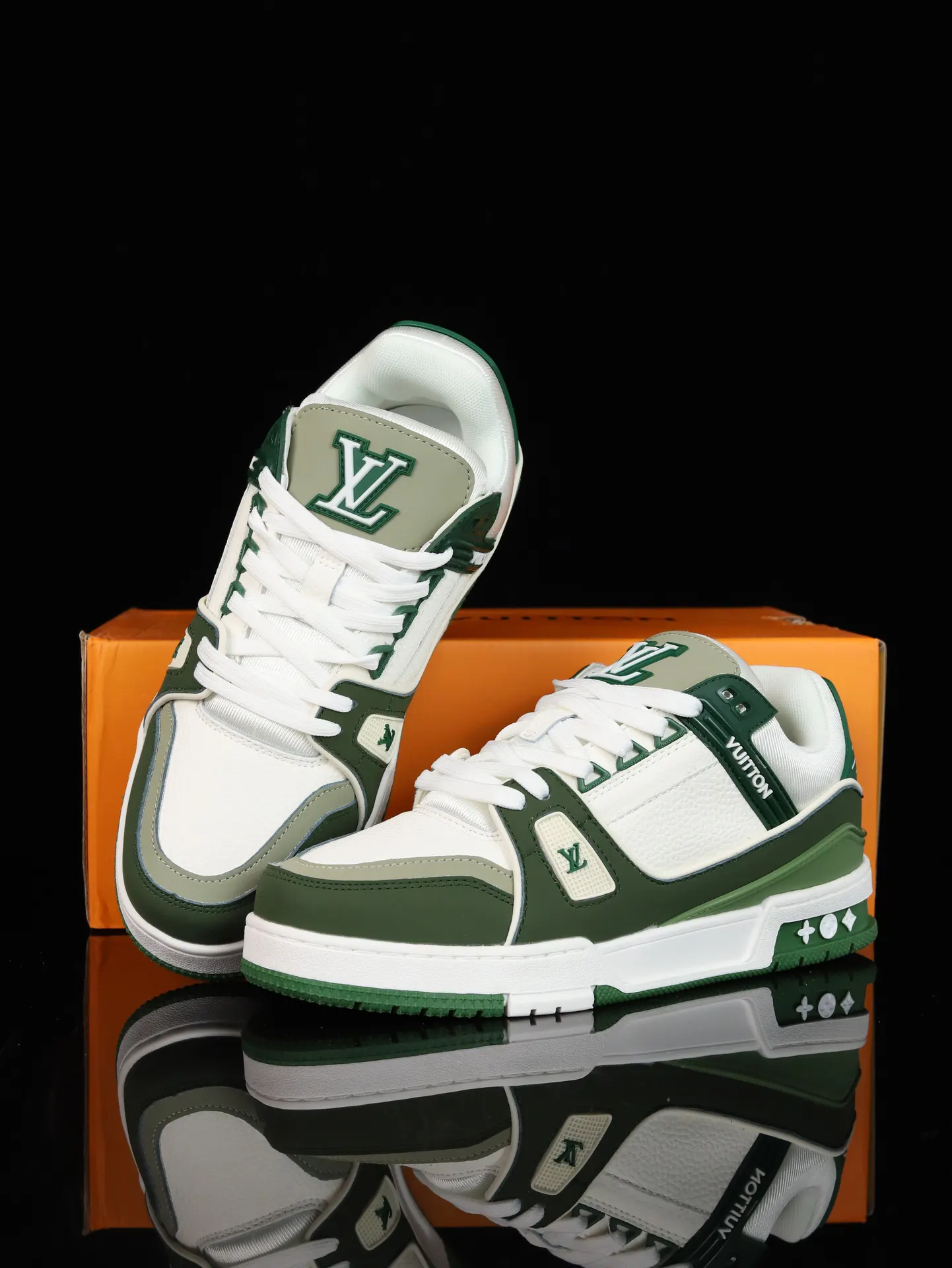Louis Vuitton 运动鞋