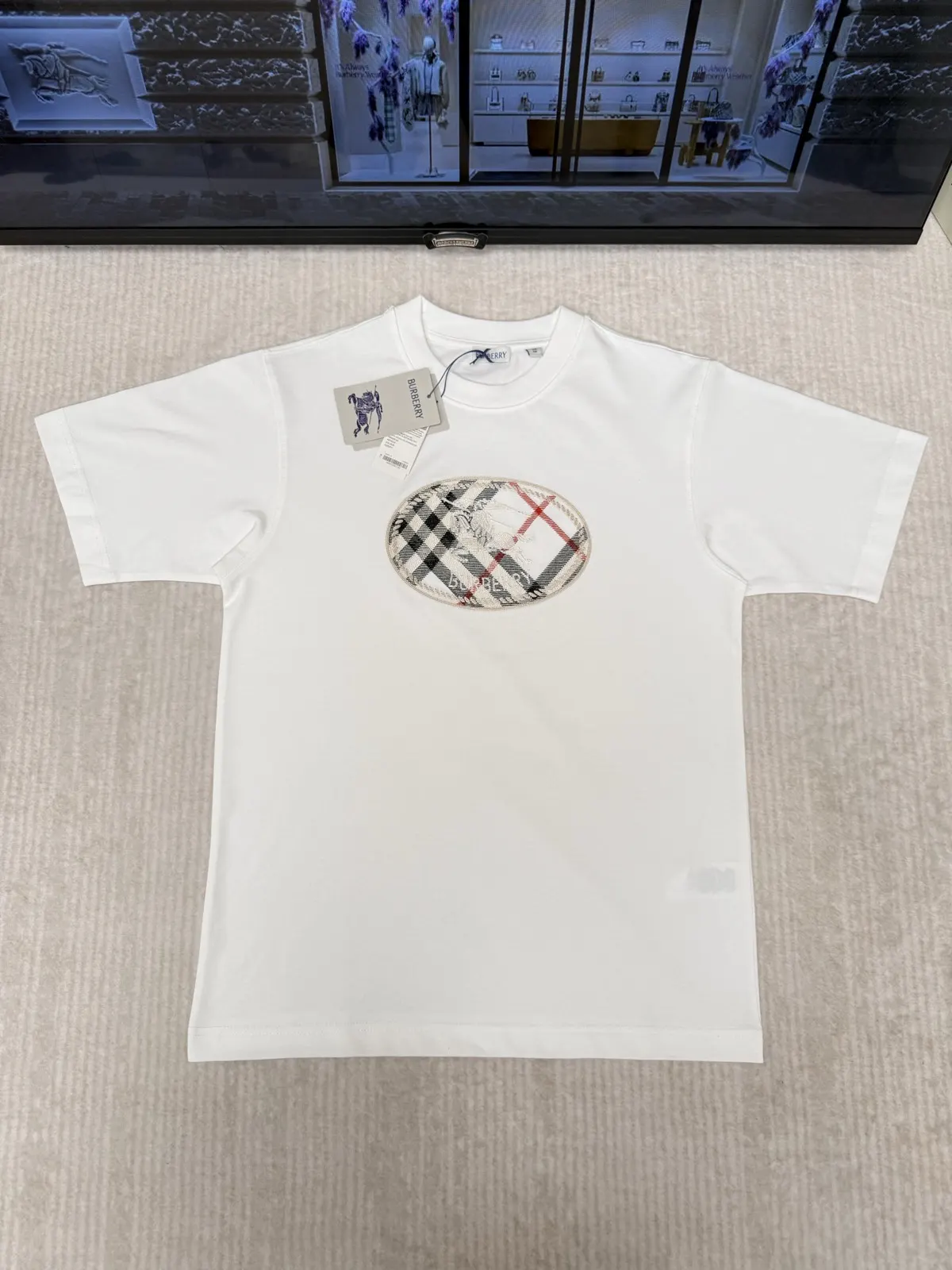 Burberry 白色 刺绣 格纹 短袖T恤 休闲百搭款