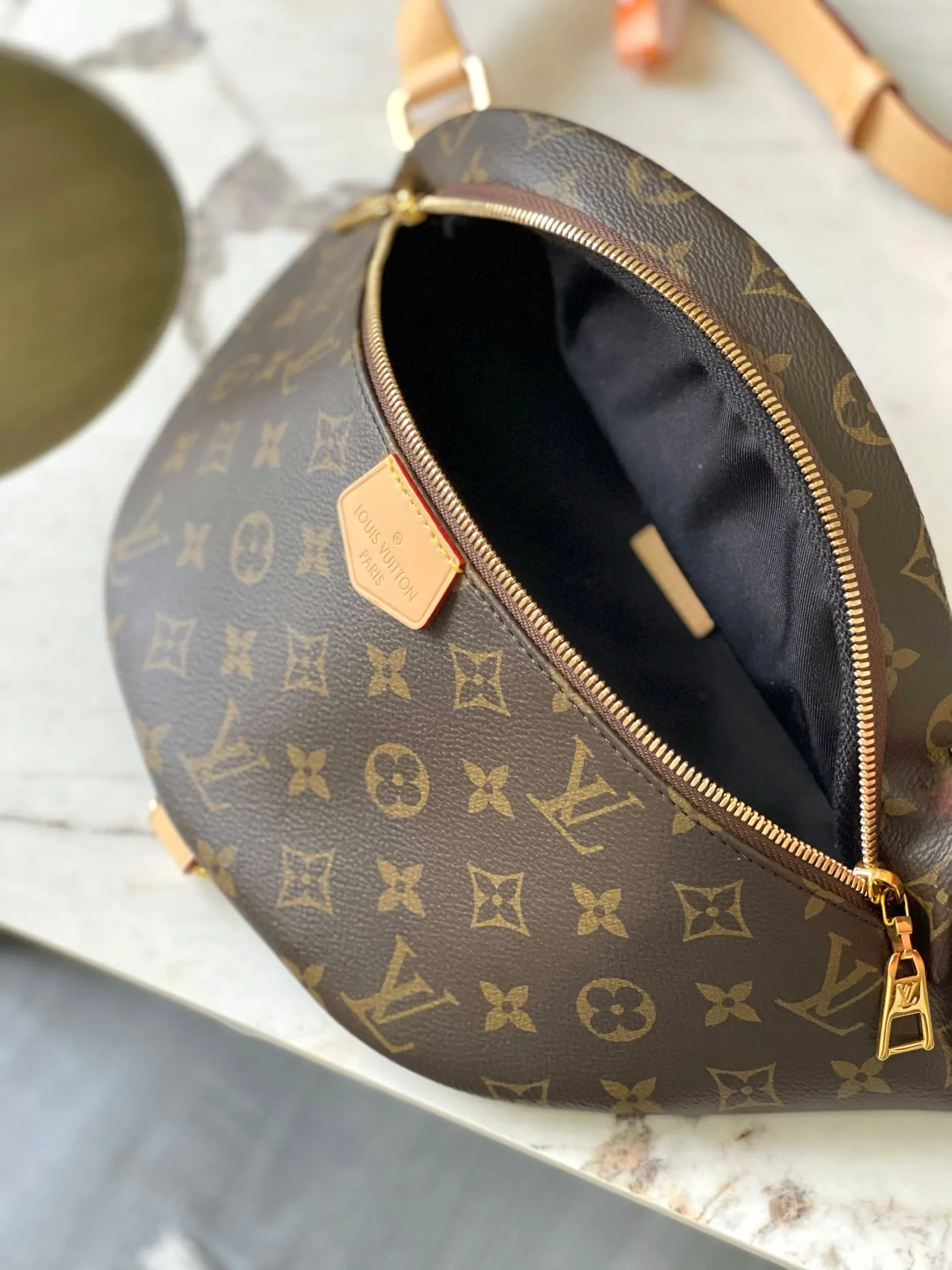 BU AG 腰包 休闲腰包款