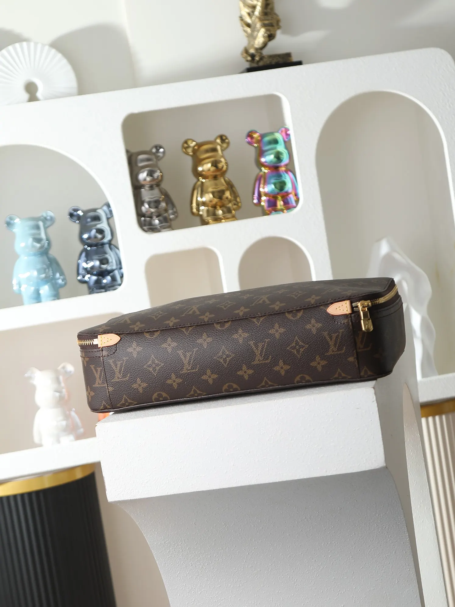 Louis Vuitton Monogram Suitcase Travel Lightweight Leather