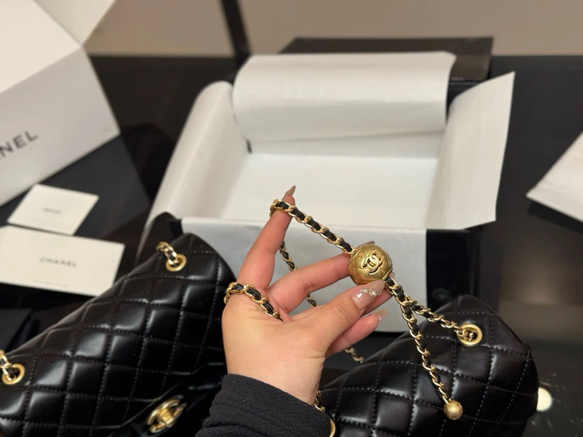 CHANEL 金球方胖 斜挎包 轻便斜挎款