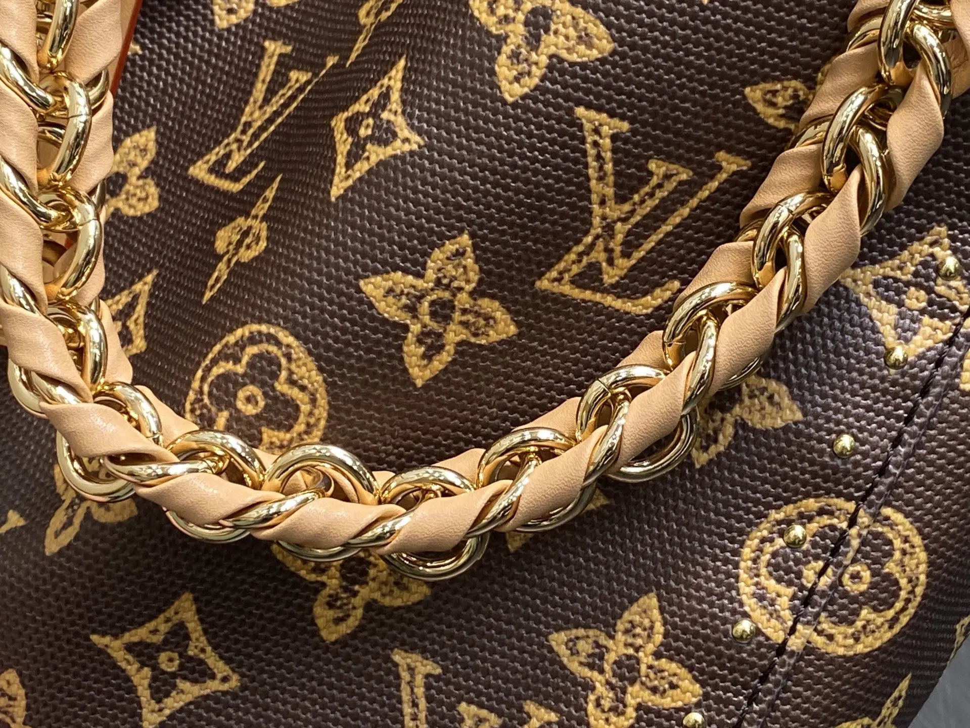 LV 棕色 老花 帆布 精品 老花棕色 链条水桶包 NOÉ TR 链条包 精致链条款